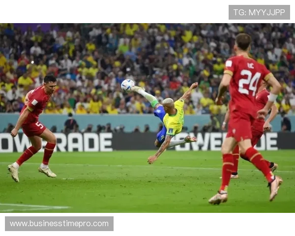 维尼修斯高位压迫与反击转换能力解析